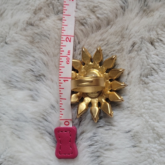 Jewelled Statement Ring - Picture 6 of 6